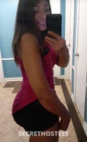 41 year old Escort in Atlanta GA Let me kiss Lick and gently nibble all over your body!! New 