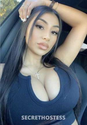 25 year old Escort in Orange County CA g o r g e o u s e x o t i c h i s p a n i c c u t i e
