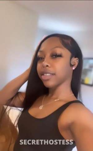 23 year old Escort in St. Louis MO $50 QUICK VISIT SEE ME SOON BRIELLE THE DOLL no LOW BALLING