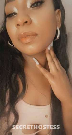 24 year old Indian Escort in Inland Empire CA Petite indian incalls only