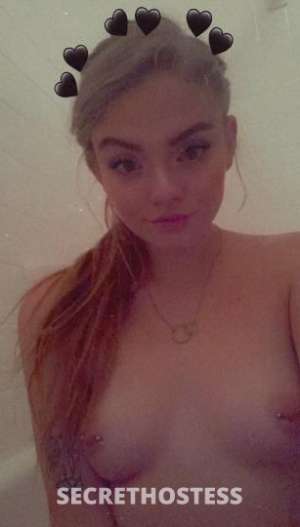 25 year old Escort in Rochester NY Very sweet and petite let s fuck