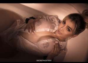 25 year old Colombian Escort in Abu Dhabi Tamara0530, escort
