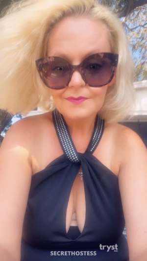 Holly Lynn - Adventure Awaits in St. Petersburg FL