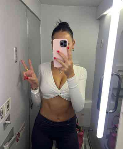27 year old Escort in Miami NY I’m down to fuck and massage to meet up on telegram::@
