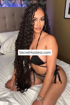 24 year old Ebony Escort in Berlin Cristal, Agency