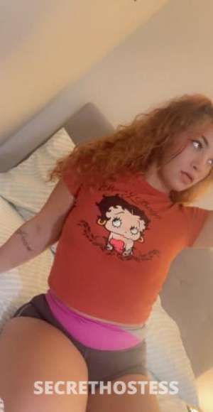 22 year old Escort in Phoenix AZ special outcalls incall car dates video shows
