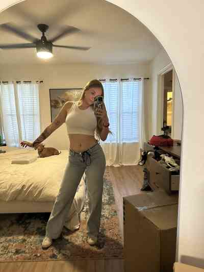 Sophia.    lkeji699@gmail.com in Thornton CO