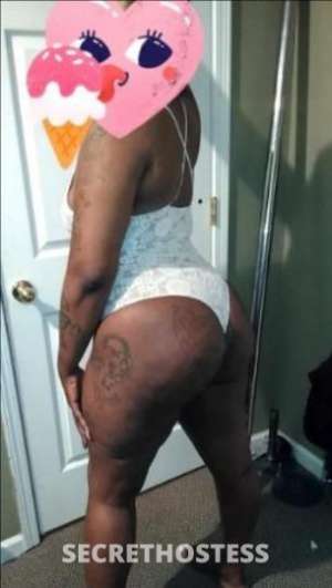 30 year old French Escort in Indianapolis IN let me make your day When u get tired of the scams and games