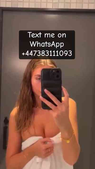 25Yrs Old Escort Size 20 60KG 150CM Tall Salisbury Image - 1