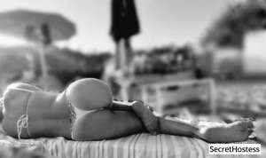 44 year old Italian Escort in Milan Escort model GIULIA BIONDI