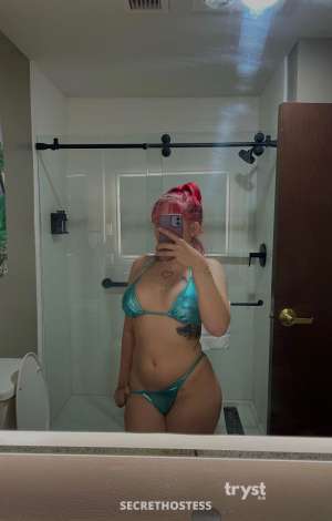 Kenni in Saratoga Springs NY