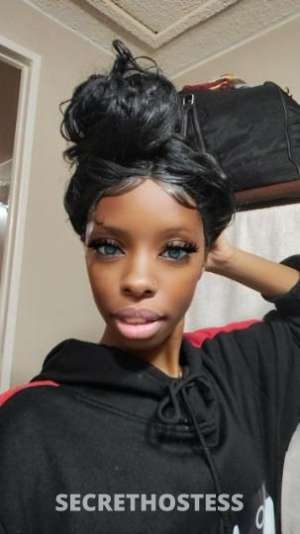 TINY 25Yrs Old Escort Charlotte NC Image - 2