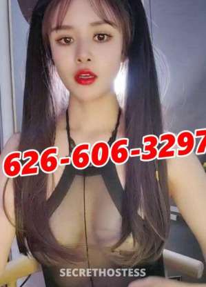22Yrs Old Escort San Fernando Valley CA Image - 4