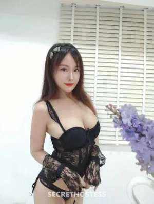 23 year old Thai Escort in Zillmere Brisbane Relax n cum de-stress magic lingham body rub, Zillmere