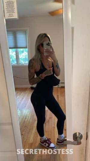 27 year old Escort in West Palm Beach FL white men only