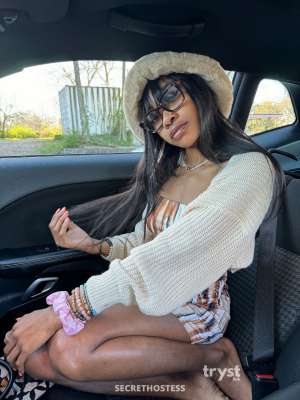20 year old Black Escort in Washington DC Dior - Hey Available Now