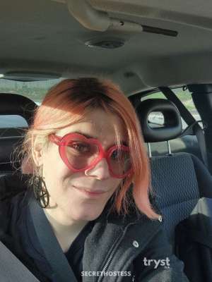 20 year old White Escort in Cleveland OH Mindy Mars - ️️Loud horny &amp; breedable