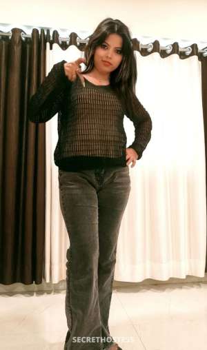 Komal Singh, escort in Thāne