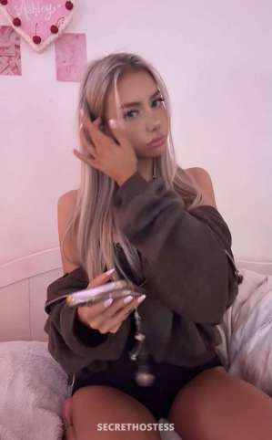 24 year old Escort in Kelowna Gfe ,anal&amp;pussy sex , no restrictions, looking 