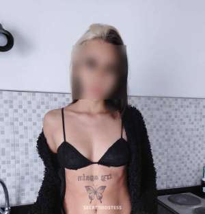 24 year old Caucasian Escort in Sarnia available for incall / outcall / carfun / online services