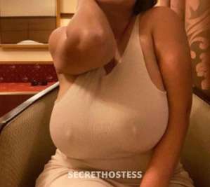 45 year old Latino Escort in Miami FL special day. luna