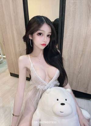 21 year old Japanese Escort in Bangkok Emily, escort