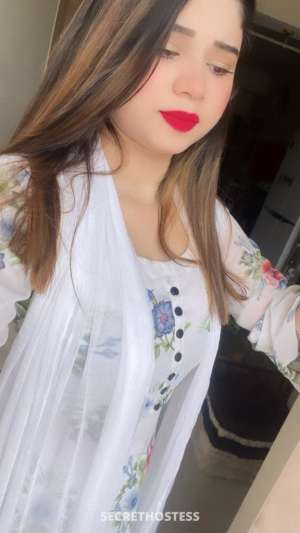 23 year old Asian Escort in Thāne Naina Roy Body to Body Massage Center, escort