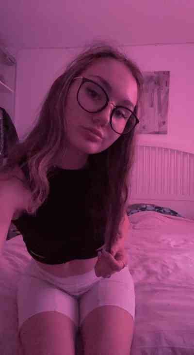 Add me on telegram :lilyalina72 in Gonzales LA