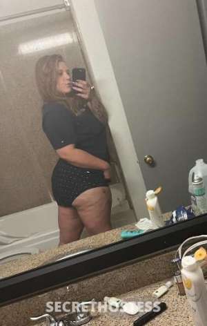23 year old Escort in Omaha NE THICC&amp;SMOOTH