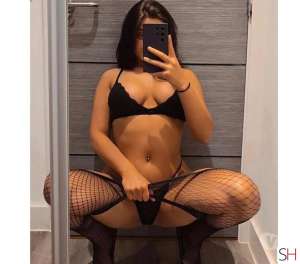 22 year old Irish Escort in Bristol Hi I’m Sarah.Real Girl.I can prove with tattoo, 