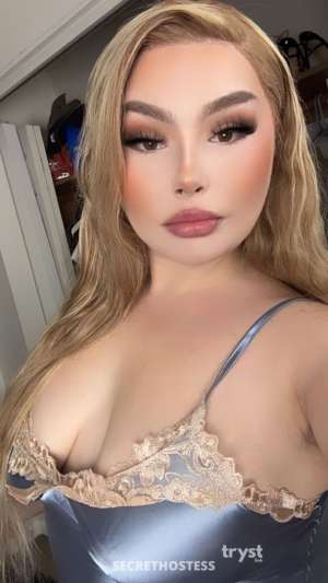 20 year old White Escort in Lakeland FL Ella White - CURVY EXOTIC SNOWBUNNY
