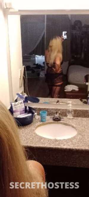 49 year old Escort in Huntsville AL LOOKING for some late night fun? COME PLAY!!'