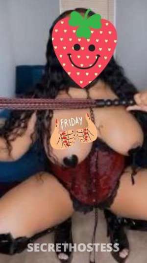 24 year old Italian Escort in Manhattan NY incalls ....FREAKY BBW