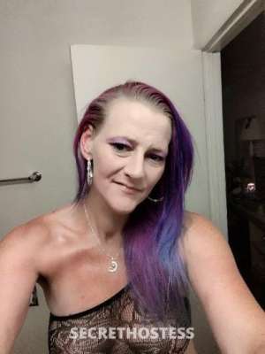43 year old Escort in Charleston SC hot horny blonde bombshell