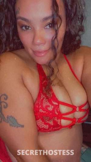 27 year old Escort in Toledo OH Happy Halloween
