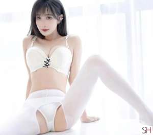 24 year old Chinese Escort in Birmingham Birmingham. Oriental Relaxing Massage, Independent