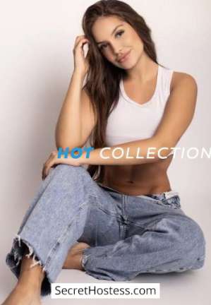 19 year old Brazilian Escort in London Daphne, Hot Collection Agency
