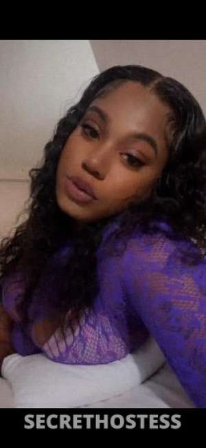 22 year old Escort in Stockton CA ? Tight Grip? Super Soaker