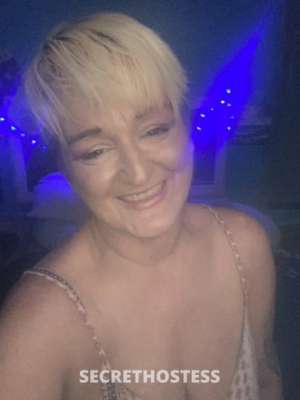 45 year old Escort in Tampa FL Lets play