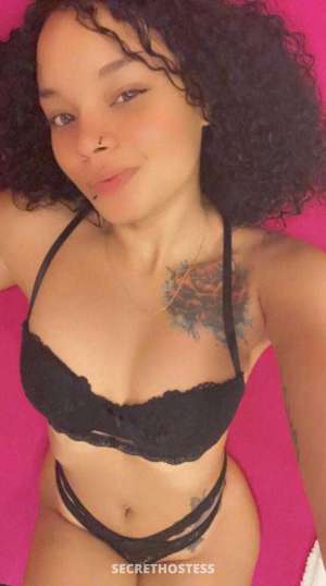 ...dominican baby girl super pretty and young (incalls only in Bronx NY