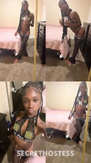 20 year old Escort in Los Angeles CA Slim petite throat goat
