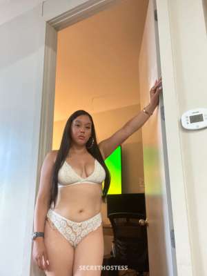 28 year old Latino Escort in New Haven CT Classy with Sass