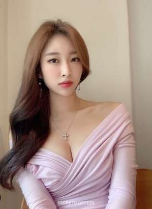 23 year old Asian Escort in Singapore Chloe Japanese Sensual doll