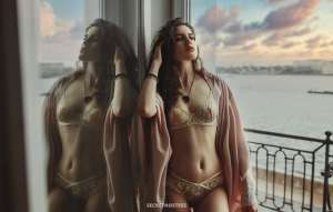 28 year old Russian Escort in Dubai Enjoyable And A Pleasurable Experience Escort Kira xxxx-xxx-