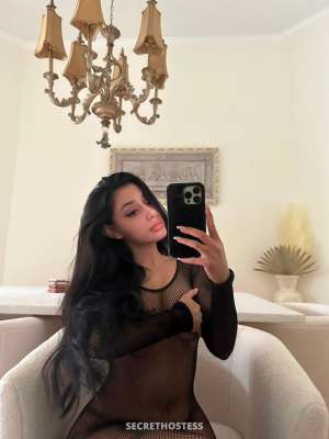 Naughty iris 23Yrs Old Escort Size 10 162CM Tall Honolulu HI Image - 1