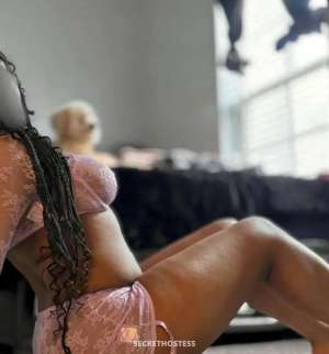 21 year old Escort in Mississauga Better than your girlfriend