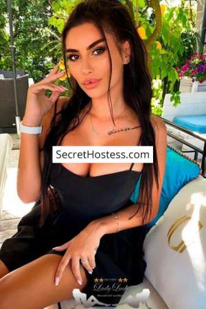 24 year old Caucasian Escort in Frankfurt Maria, Agency
