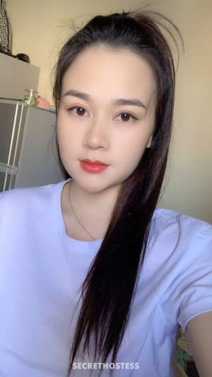 25 year old Asian Escort in Doha Massage Doha, escort