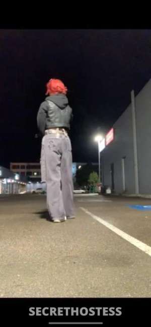20 year old australian female, i sell sexy pictures on insta in Geelong