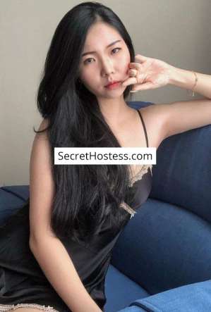 Chloe, Agency in Putrajaya